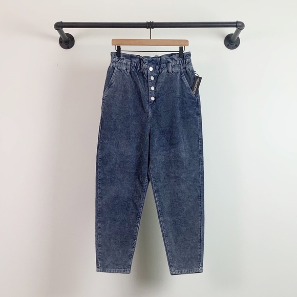 NWT Blank NYC Nowhere To Be Paperbag Waist Corduroy Straight Leg Pants - Picture 5 of 9